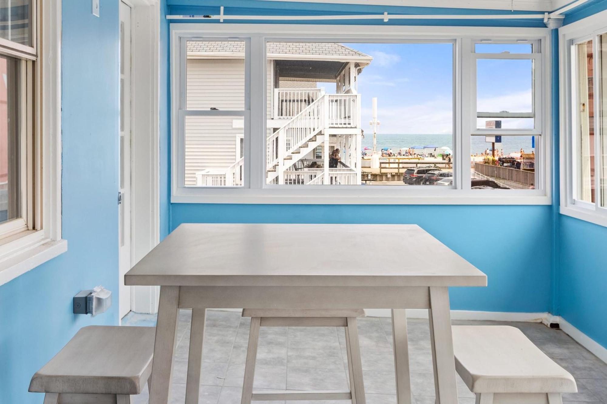 6 10th Oceanview Ocean Stadt